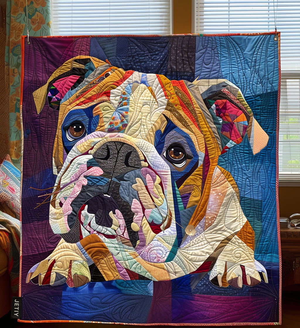 Jara - Quilted Blanket - Cozy Bulldog