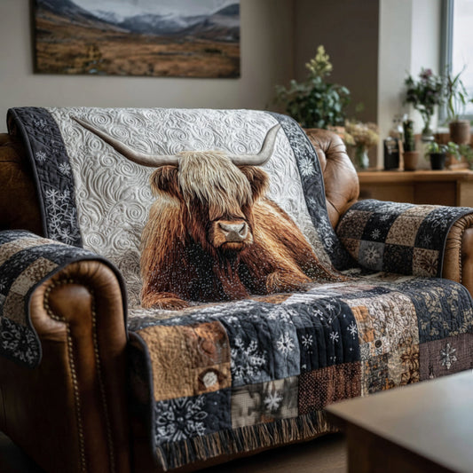 Evita - Quilted Sofa Cover Highland