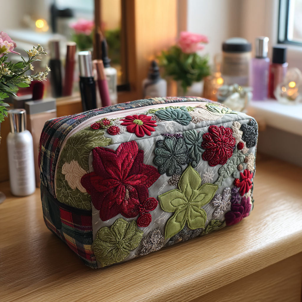 Mechteld - Quilted Toiletry Bag - Embroidered Flowers