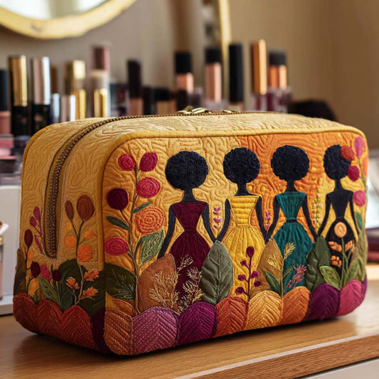 Dieuwertje - Quilted Toiletry Bag - Golden Accents