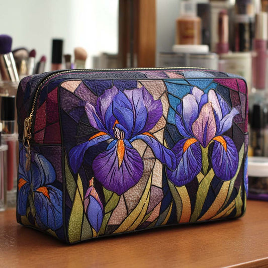 Denise - Quilted Toiletry Bag - Embroidered Floral Pattern