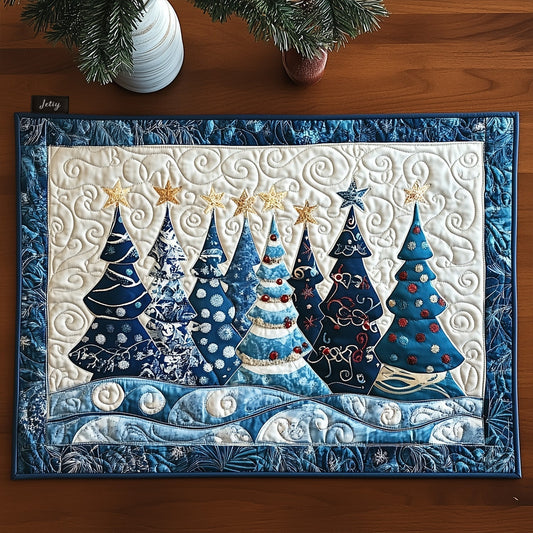 Palmer - Quilted Placemat - Magical Christmas