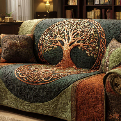 Valeria - Quilted Sofa Cover in Antique Style