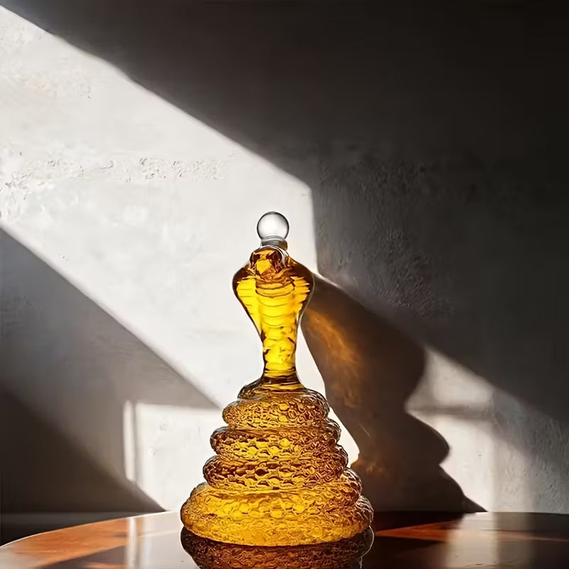 Whiskey Decanter - Classic III