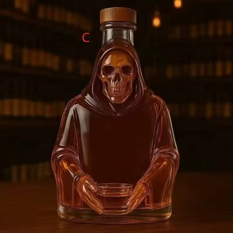 Whiskey Decanter - Skull