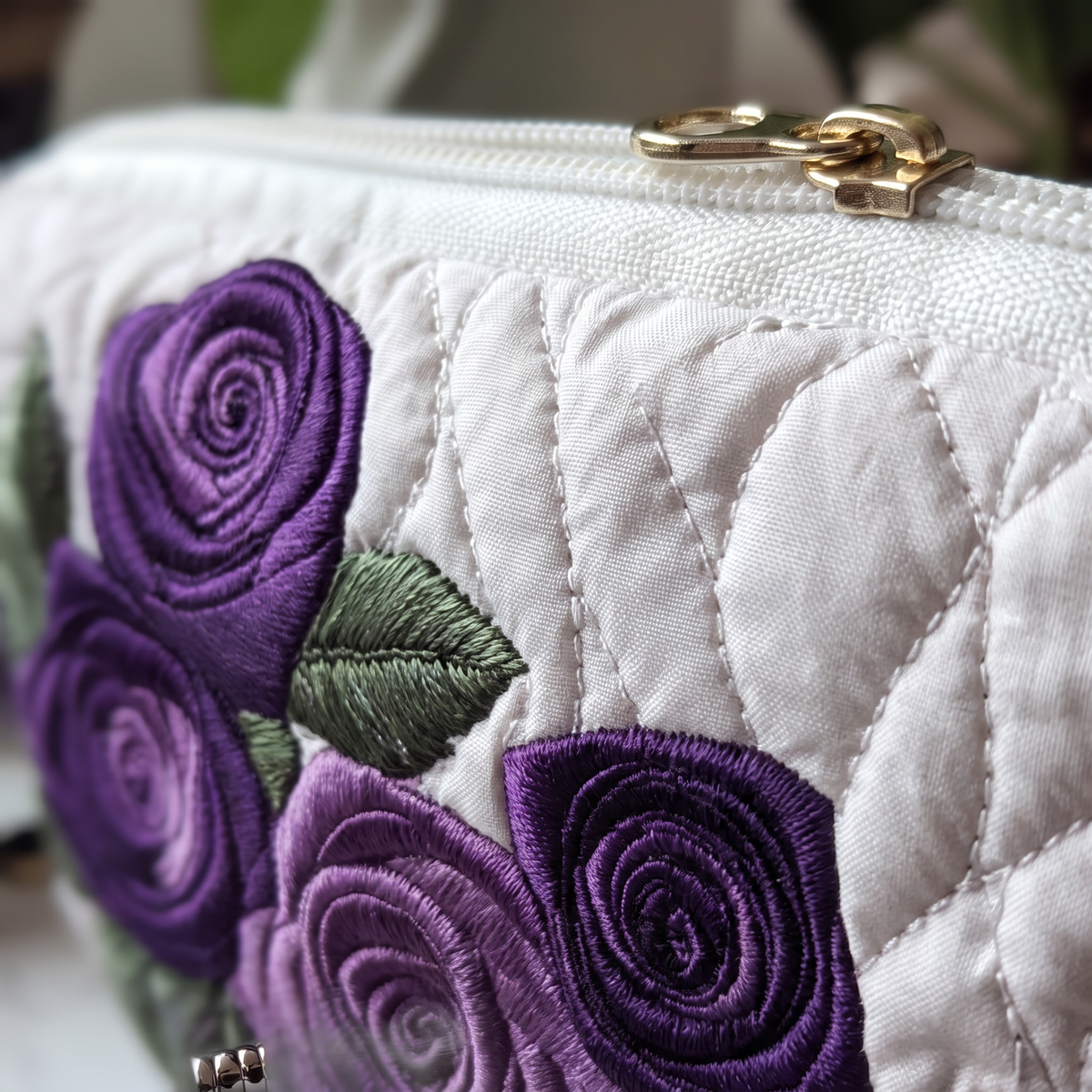Harper - Quilted Toiletry Bag - Elegant Florals